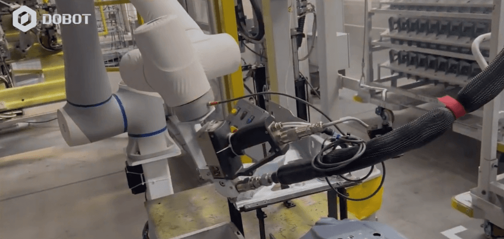 Precise, Safe, and Flexible Gluing with DOBOT CR10 Cobot for Automotive Manufacturing