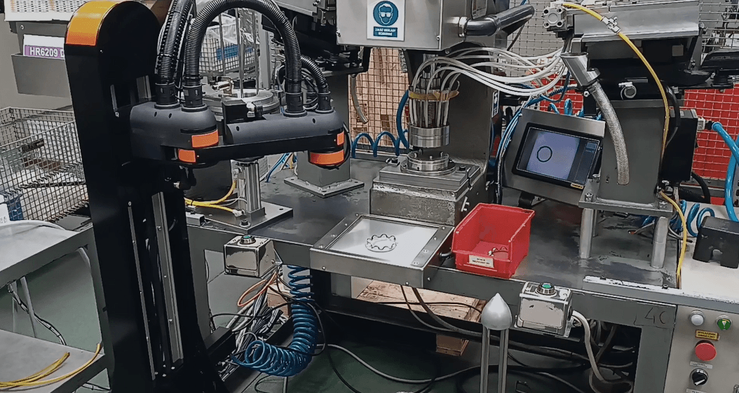 Automated ring insert and quality control with SCARA robot