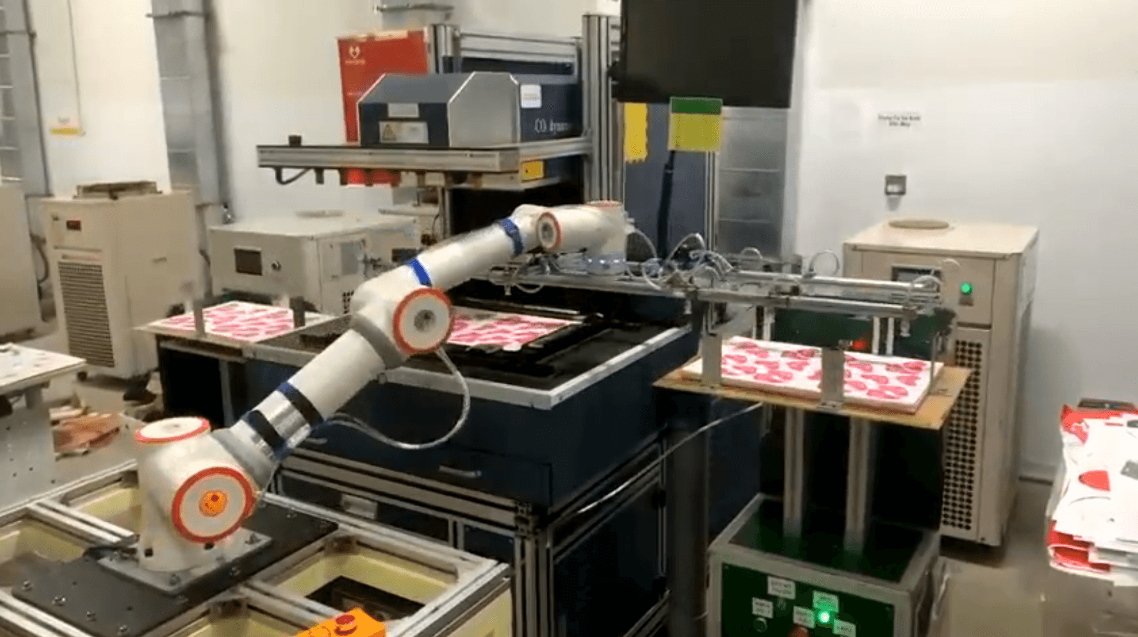 Pick & place of wipes with Fairino FR 5 robot