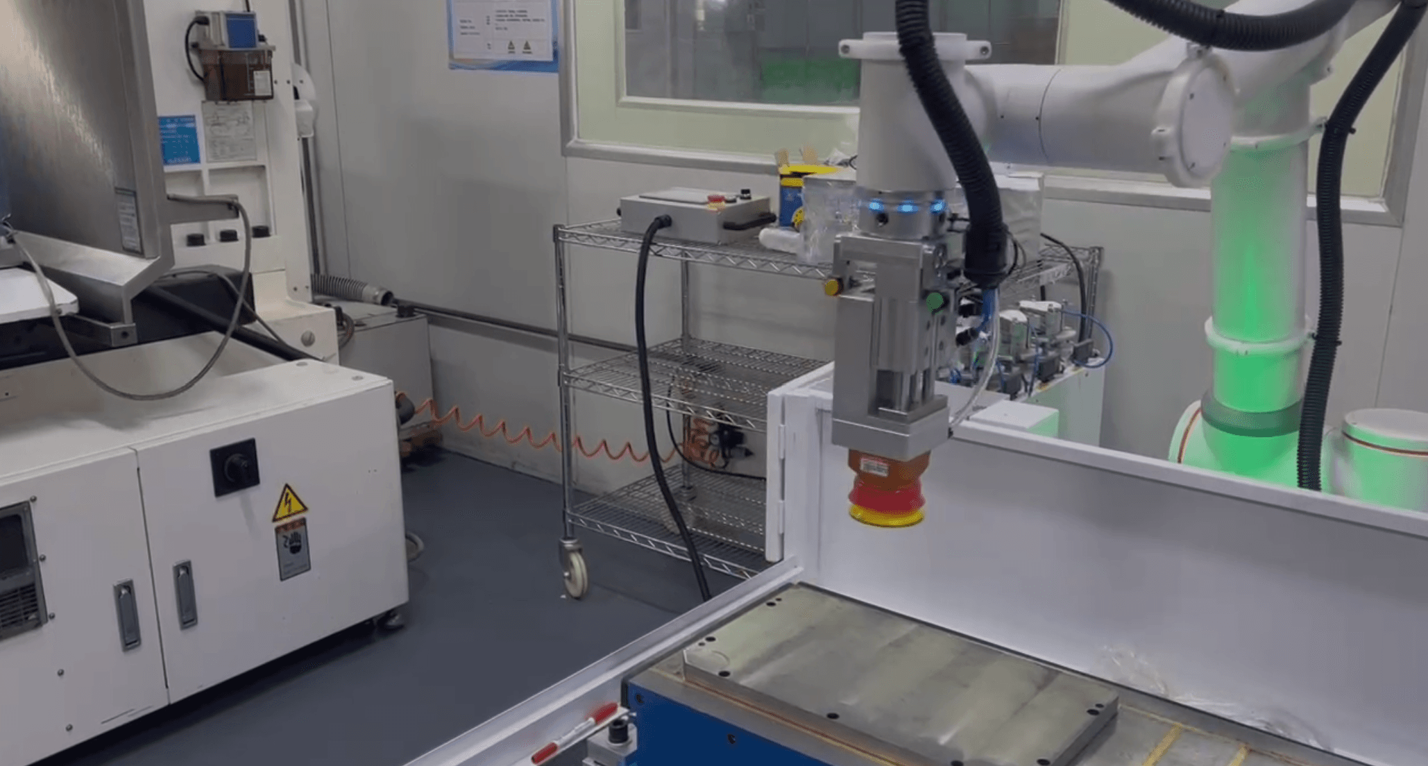 Polishing Application for Automobile with Fairino FR10