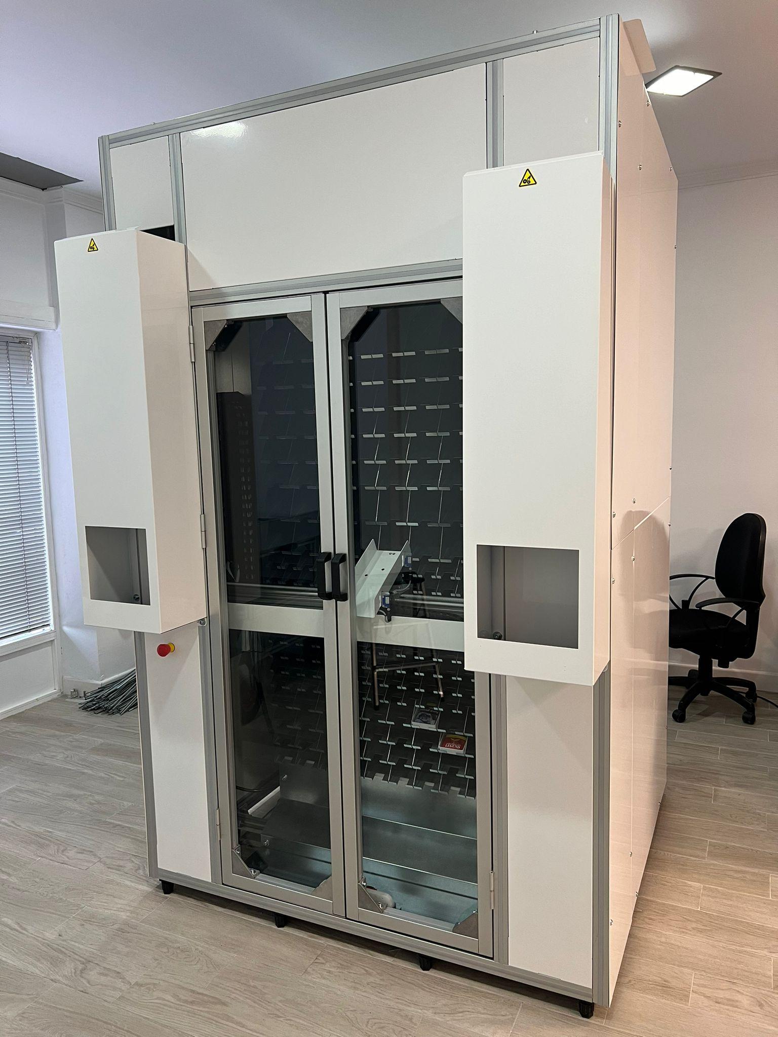 Efficient medication dispensing in pharmacies with gantry robot from igus